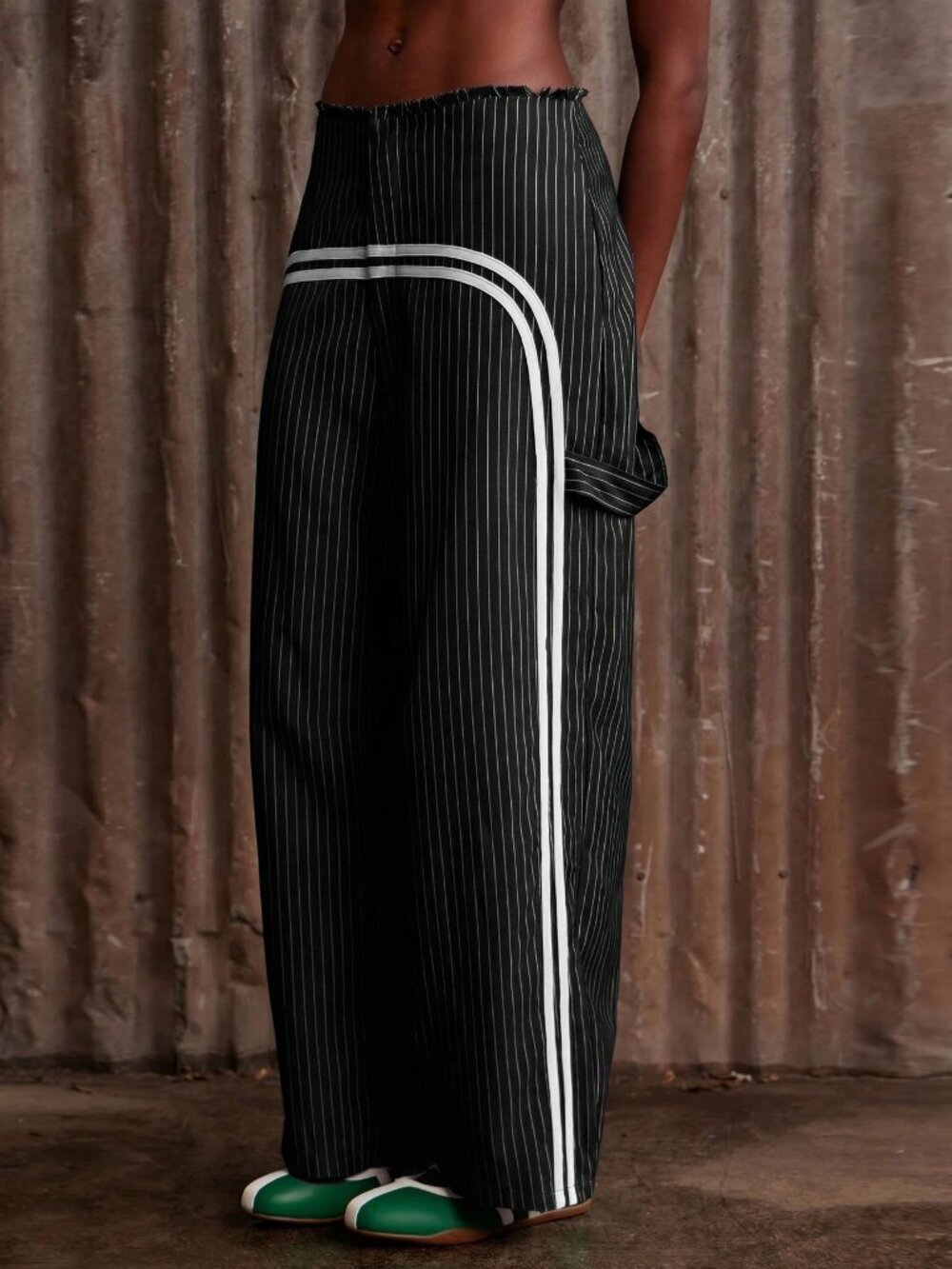 Black Casual Women's Mid Rise Wide Leg Pinstripe Pants - Picture 2 of 7